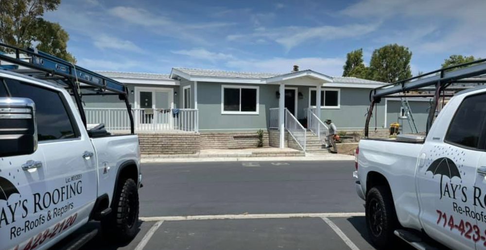 Slide of Jay's Roofing