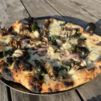 The Parlor - Funghi pizza ($16) -- too much pepper and wish there were more mushrooms :( - Pizza Near Me - Tustin, California The Parlor - Funghi pizza ($16) -- too much pepper and wish there were more mushrooms :( - Pizza Near Me - Tustin, California