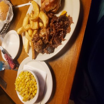 Texas Roadhouse - Pulled Pork with sides - Steakhouses Near Me - Yuma, Arizona