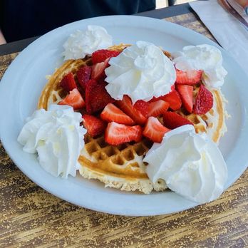 Don's Country Kitchen - Strawberry waffle - Breakfast & Brunch Near Me - Carlsbad, California Don's Country Kitchen - Strawberry waffle - Breakfast & Brunch Near Me - Carlsbad, California
