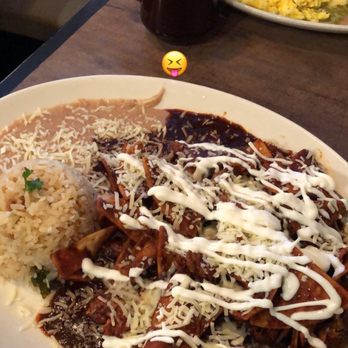 Cafe De Olla - American Near Me - Burbank, California Cafe De Olla - American Near Me - Burbank, California