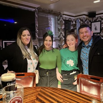Doheny & Nesbitt - Wonderful people that work here - Pubs Near Me - Dublin, D Doheny & Nesbitt - Wonderful people that work here - Pubs Near Me - Dublin, D