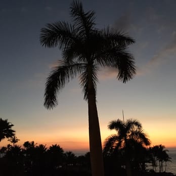 Ka'ana Kitchen - The view at sunset... - Asian Fusion Near Me - Wailea, Hawaii