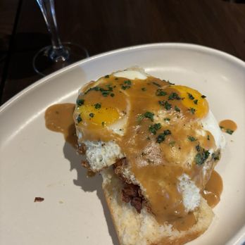 Culinary Dropout - Fried Chicken & Buttermilk Biscuit* - New American Near Me - Atlanta, Georgia Culinary Dropout - Fried Chicken & Buttermilk Biscuit* - New American Near Me - Atlanta, Georgia