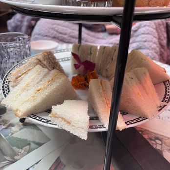 Brooklyn High Low - Tea Rooms Near Me - Brooklyn, New York