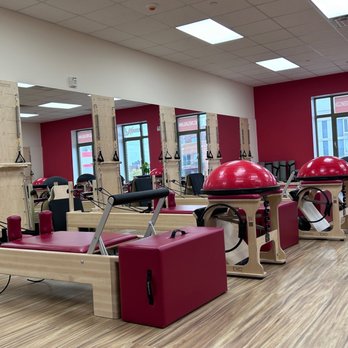 Lux Pilates - Pilates Near Me - Brooklyn, New York