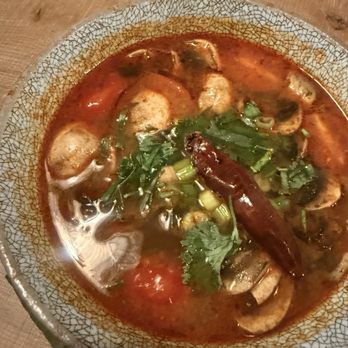 Attraros Thai Eatery - Tom yum - Thai Near Me - Oakland, California