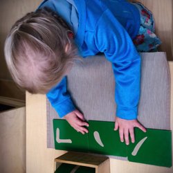 Montessori Bilingual Learning