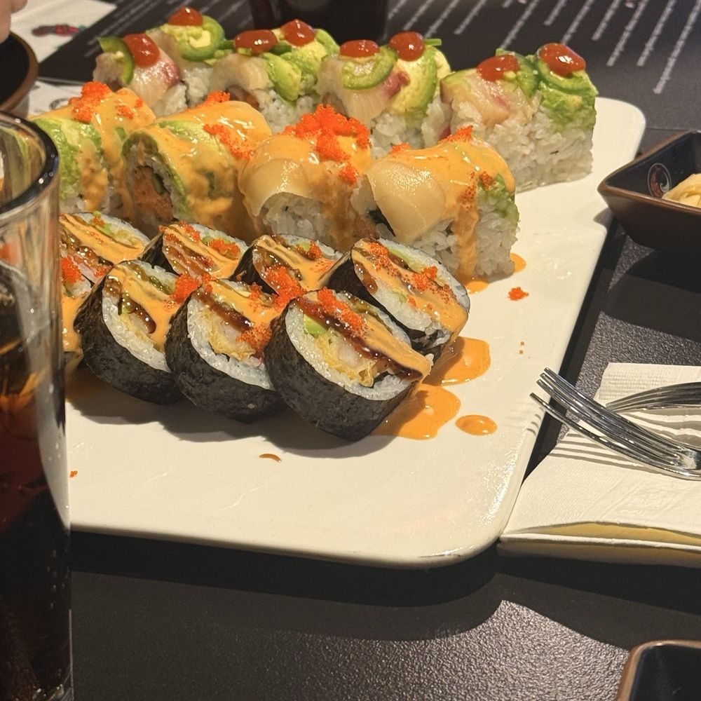 Let's Sushi - Sushi Bars Near Me - Wexford, Pennsylvania Let's Sushi - Sushi Bars Near Me - Wexford, Pennsylvania
