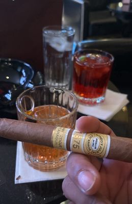 Montecristo Cigar Bar by null
