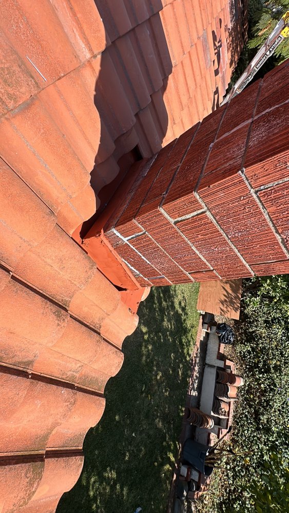 Slide of Jacinto’s Roofing