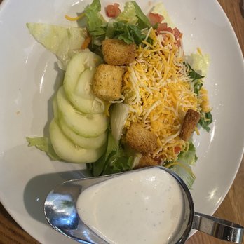 Kickback Jack's - Yummy salad. I'm a sucker for good ranch - American Near Me - Rancho Cucamonga, California