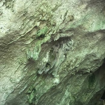 Cueva Ventana - Part of the swallow's nesting area - Hiking Near Me