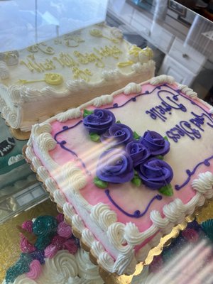 Piazza's Bakery by null