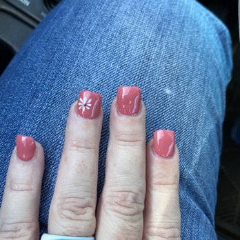 GiGi Nails & Spa - Nails with flower - Nail Salons Near Me - Huntington Beach, California GiGi Nails & Spa - Nails with flower - Nail Salons Near Me - Huntington Beach, California