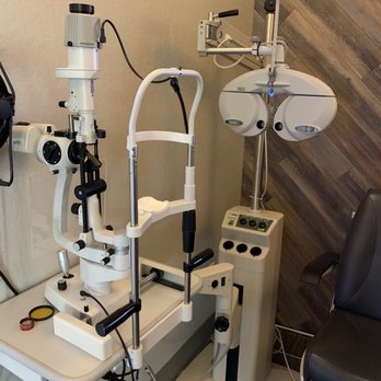 Fig Garden Optometry - Eyewear & Opticians Near Me - Fresno, California