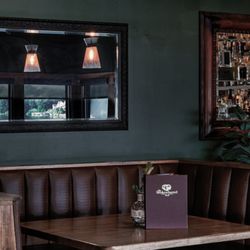 The Broken Barrel - Noblesville