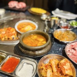 2N1 Korean BBQ - The feast for 2