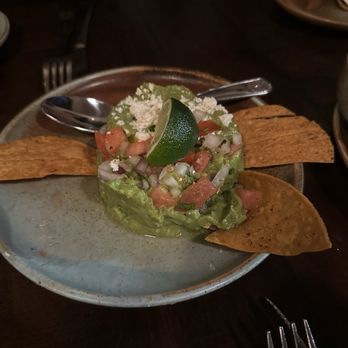 Taco Rosa - Guacamole and Chips - Mexican Near Me - Irvine, California Taco Rosa - Guacamole and Chips - Mexican Near Me - Irvine, California