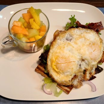 Flying With Jerome - Brunch flatbread - Breakfast & Brunch Near Me - Clearwater, Florida