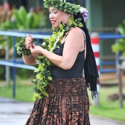 North Shore Country Market - Hula Dancer