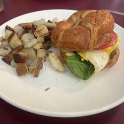 Gracie's Diner