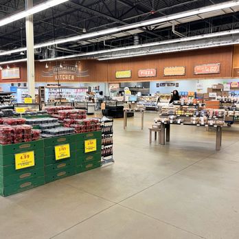 Fresh Thyme Market - Farmers Market Near Me - Ypsilanti, Michigan Fresh Thyme Market - Farmers Market Near Me - Ypsilanti, Michigan