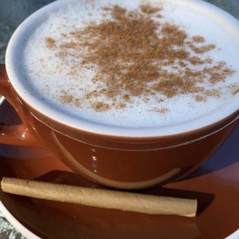 Sycamore Grounds - Honey oat latte - Cafes Near Me - Pasadena, Texas