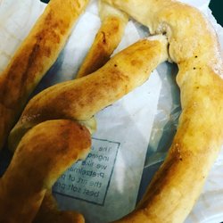 Pretzelmaker - FREE Pretzel