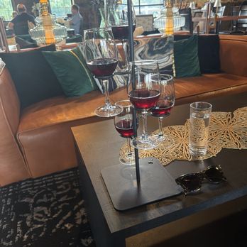 Southern Grove Winery - Wine flight - Wineries Near Me - Fairhope, Alabama Southern Grove Winery - Wine flight - Wineries Near Me - Fairhope, Alabama