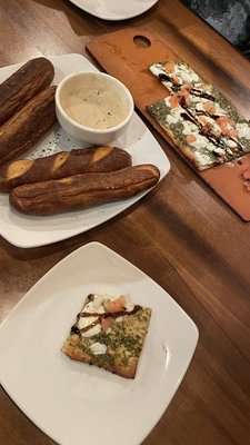 Ovation Bistro & Bar, Davenport by null