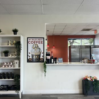Eclipse Cafe - Coffee & Tea Near Me - Tampa, Florida