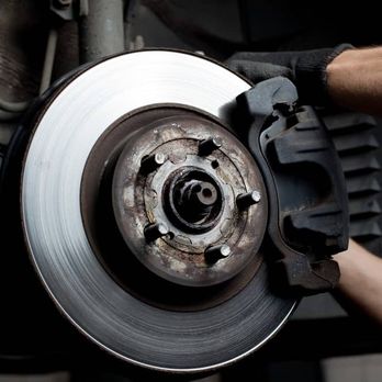 Stonum Automotive - Get an oil change the easy way when you stop in to this Longmont, CO auto repair shop. - Auto Repair Near Me - Longmont, Colorado