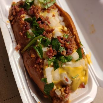 Dirt Dog Downey - Dirty Chili Dog, really flavorful! - Hot Dogs Near Me - Downey, California Dirt Dog Downey - Dirty Chili Dog, really flavorful! - Hot Dogs Near Me - Downey, California