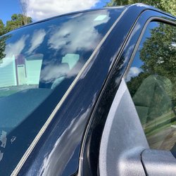Maurer's Sunshine Car Wash - pic 4 of 7 scratches all over left side of front window edging.