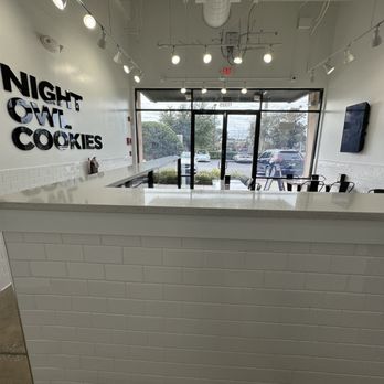 Night Owl Cookies - Inside - Desserts Near Me - Orlando, Florida
