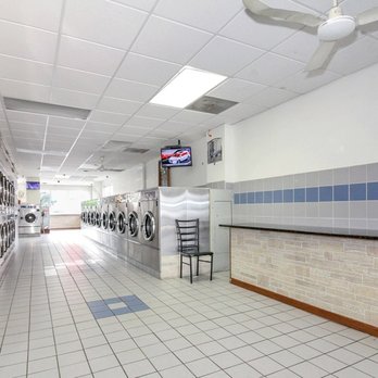 Super Wash Laundromat - Laundromat Near Me - Aurora, Illinois Super Wash Laundromat - Laundromat Near Me - Aurora, Illinois