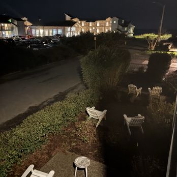 The Courtyard - Room 17 has a balcony and less than 200 m from my room, beyond the lighted buildings, is the ocean. So close - Hotels Near Me - Cannon Beach, Oregon The Courtyard - Room 17 has a balcony and less than 200 m from my room, beyond the lighted buildings, is the ocean. So close - Hotels Near Me - Cannon Beach, Oregon