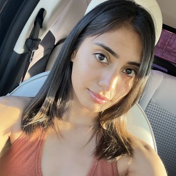 V Salon Spa - Short hair with long layers. - Hair Salons Near Me - Houston, Texas