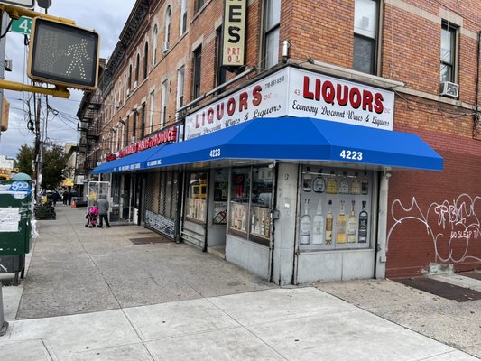 43 Liquors