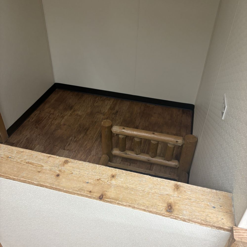 Camp Bow Wow - Oak Park - Quiet Room for Dogs to Settle - Pet Training Near Me - Oak Park, Illinois Camp Bow Wow - Oak Park - Quiet Room for Dogs to Settle - Pet Training Near Me - Oak Park, Illinois