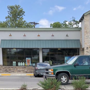 5 Points Market - a truck parked in front of the store - Gas Stations Near Me - Kerrville, Texas 5 Points Market - a truck parked in front of the store - Gas Stations Near Me - Kerrville, Texas
