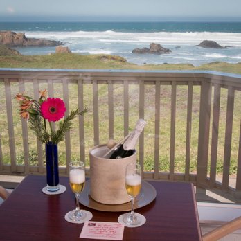 Ocean View Lodge - Ask About our Champagne Special - Hotels Near Me - Fort Bragg, California