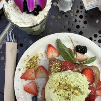 Urth Caffe - Chocolate Pistachio Waffle and NEW Matcha Boba Affogato - Coffee & Tea Near Me - Laguna Beach, California Urth Caffe - Chocolate Pistachio Waffle and NEW Matcha Boba Affogato - Coffee & Tea Near Me - Laguna Beach, California