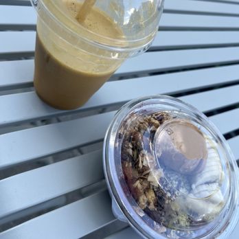 JOE & THE JUICE - a smoothie and a smoothie - Coffee & Tea Near Me - Washington, DC, District of Columbia JOE & THE JUICE - a smoothie and a smoothie - Coffee & Tea Near Me - Washington, DC, District of Columbia