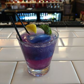 Bourbon's Kitchen - Bars Near Me - Middletown, Ohio Bourbon's Kitchen - Bars Near Me - Middletown, Ohio