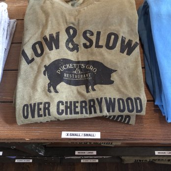 Puckett's Restaurant - Shirts - Barbeque Near Me - Columbia, Tennessee