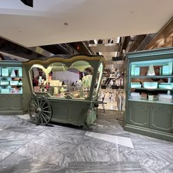 Ladurée Hudson Yards