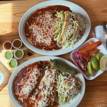 Taquitos Jalisco - #18 Red Burro Enchilada Style Combo Chile Relleno - Mexican Near Me - Mesa, Arizona Taquitos Jalisco - #18 Red Burro Enchilada Style Combo Chile Relleno - Mexican Near Me - Mesa, Arizona