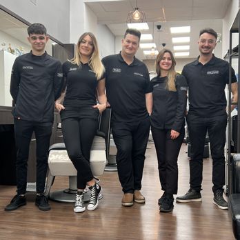 Peluquería Daniel Gallego - Equipo Peluquería Daniel Gallego - Barbers Near Me - Valencia, V